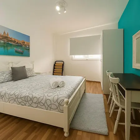 Apartman Sea Front Three Bedroom Flat In A Prime Location 6s *