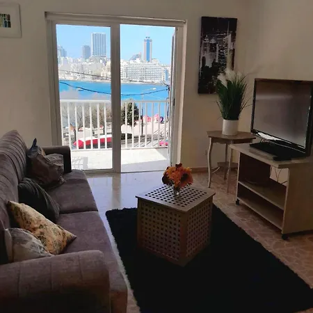 Sea Front Three Bedroom Flat In A Prime Location 6s * Sliema
