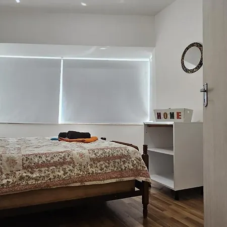 Sea Front Three Bedroom Flat In A Prime Location 6s アパート *